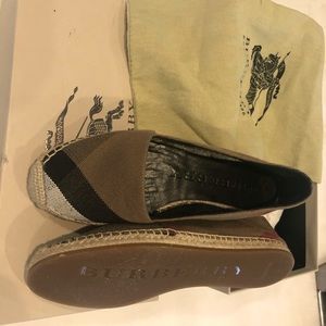 Burberry Flats